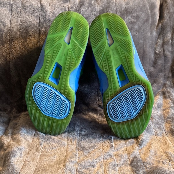 Nike - Jordan Melo M9 “Easter” Poison Green, University Blue 2012 - Picture 5 of 7